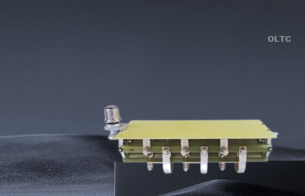 臥式手動(dòng)籠形分接開(kāi)關(guān)66kV及以下-中部調(diào)壓